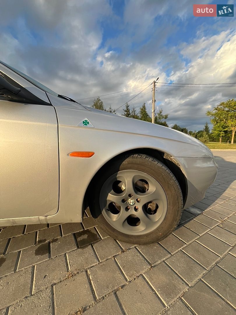 Alfa Romeo 156 2001 VIN ZAR93200001227450 фото оголошення 5 з 27