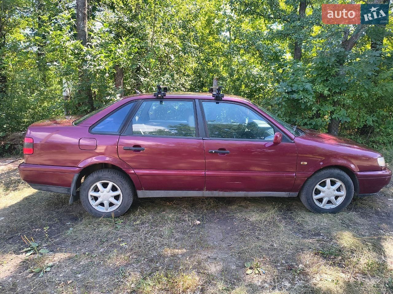 Volkswagen Passat 1996 VIN WVWZZZ3AZTE062216 фото оголошення 2 з 18