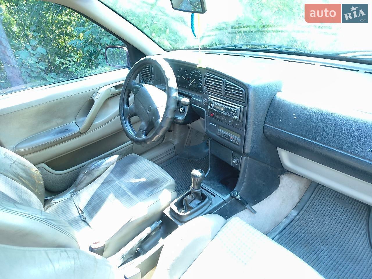 Volkswagen Passat 1996 VIN WVWZZZ3AZTE062216 фото оголошення 12 з 18