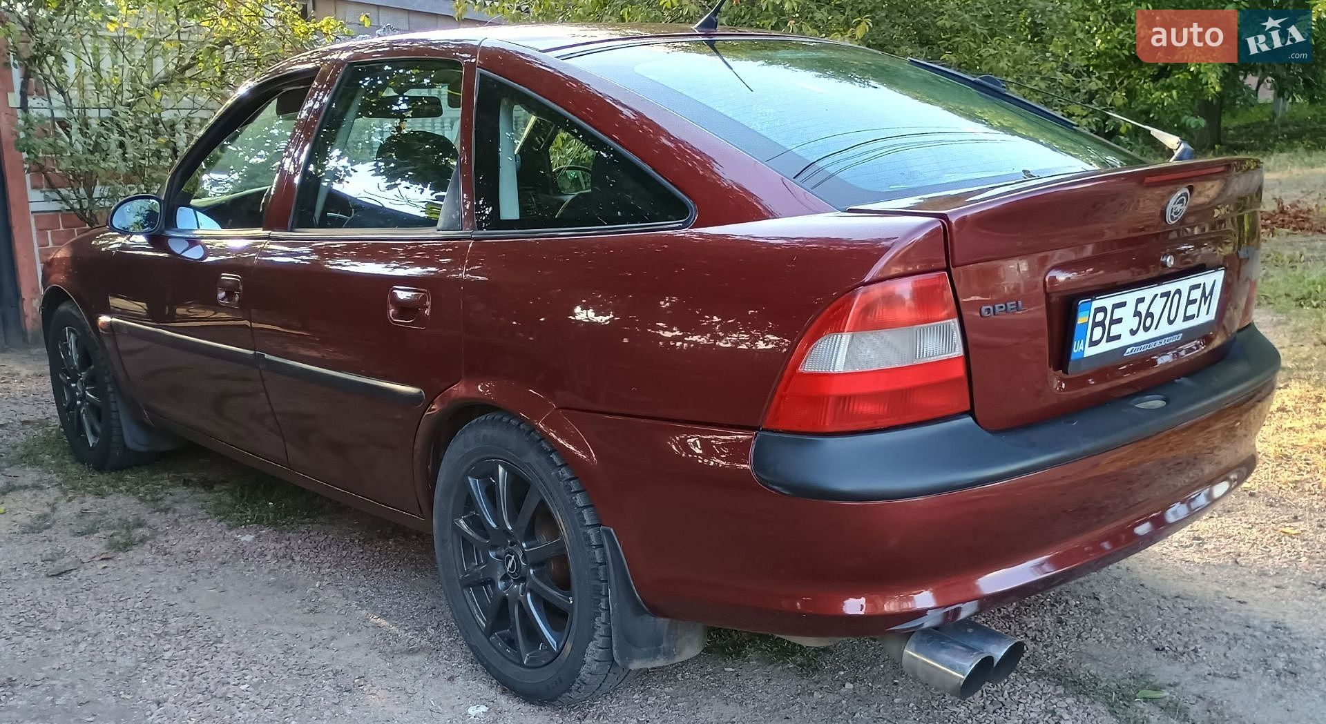 Opel Vectra 1997 VIN W0L000038V5128010 фото оголошення 2 з 25