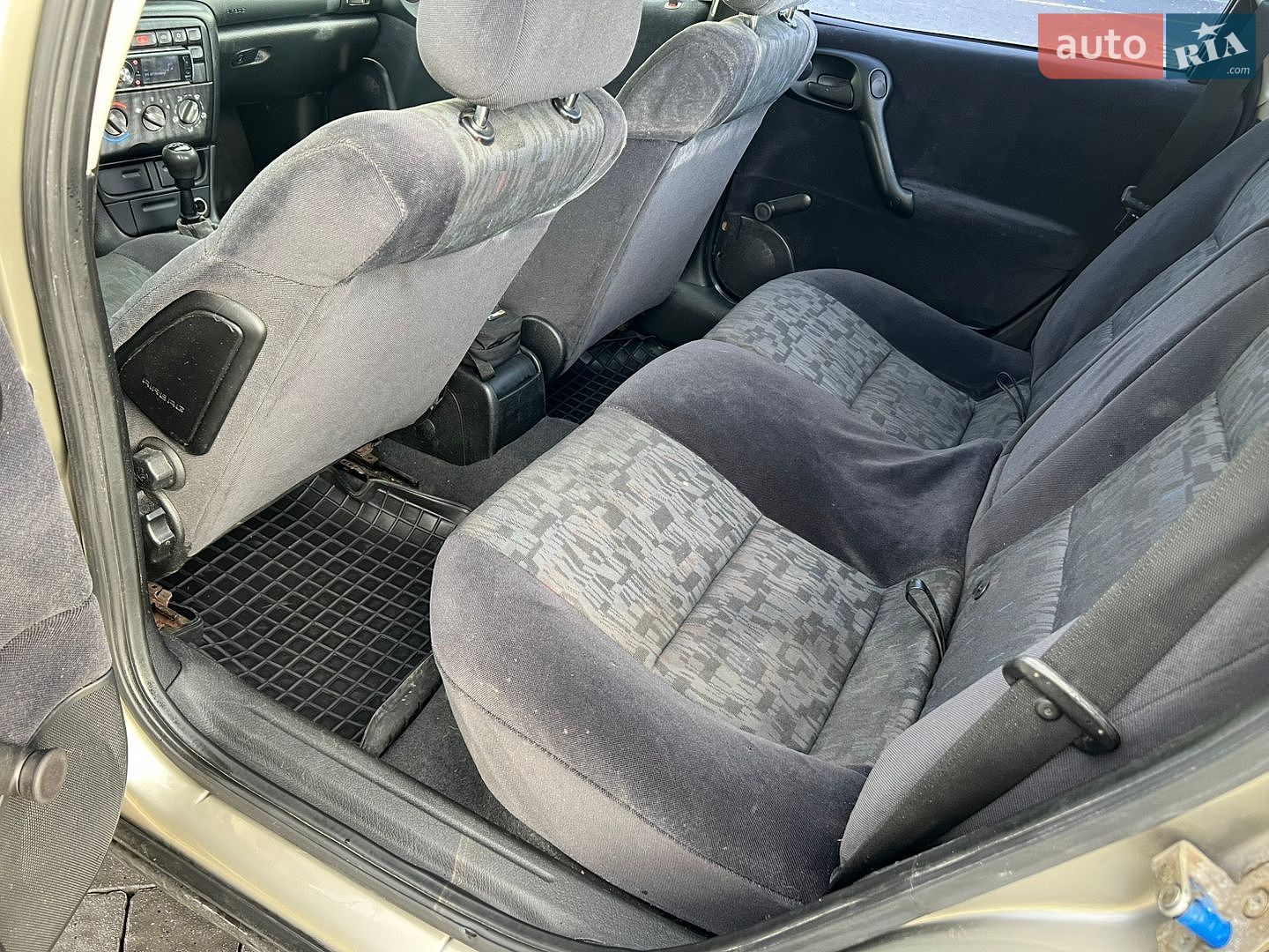 Opel Vectra 1998 VIN W0L0JBF19W1078745 фото оголошення 8 з 13