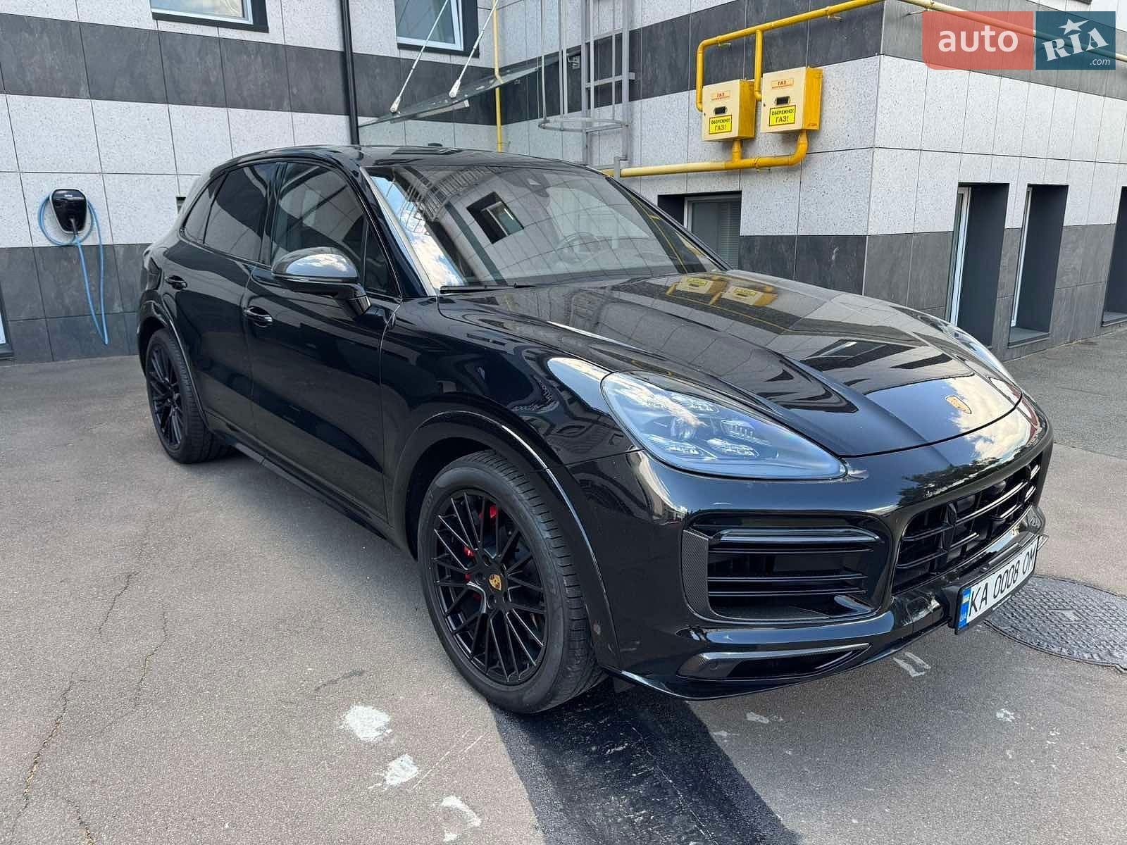 Porsche Cayenne 2022 VIN WP1ZZZ9YZNDA33223 фото оголошення 4 з 27