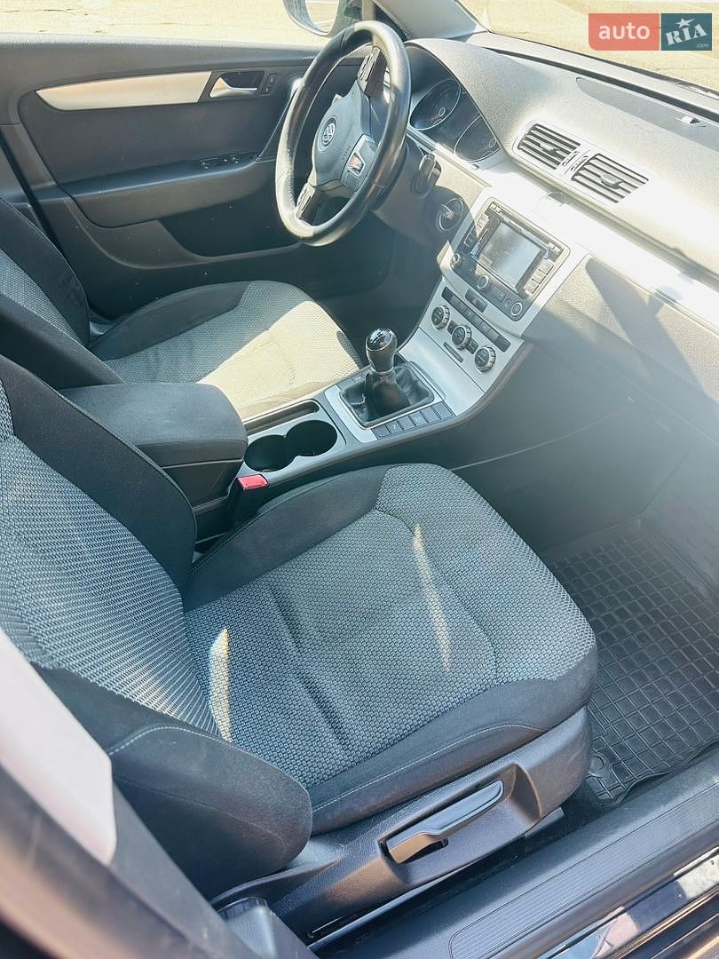 Volkswagen Passat 2013 VIN WVWZZZ3CZDE151829 фото оголошення 18 з 29