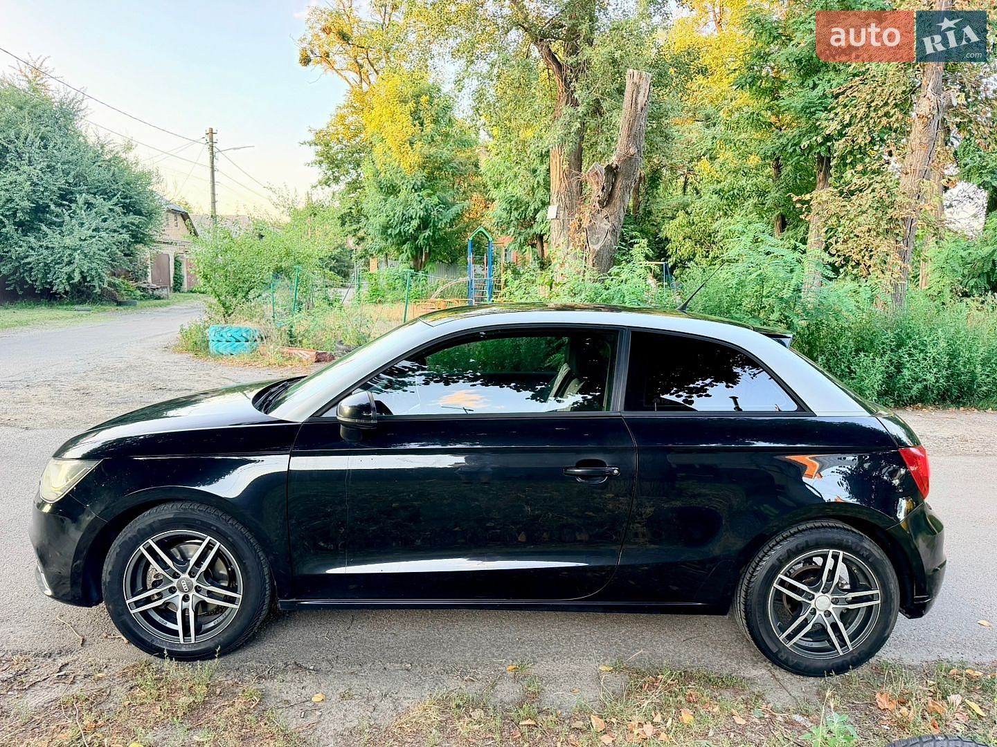 Audi A1 2010 VIN WAUZZZ8X6BB005551 фото оголошення 9 з 46
