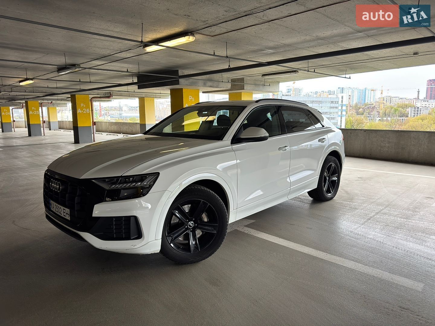 Audi Q8 2021 VIN WAUZZZF12ND001830 фото оголошення 2 з 10