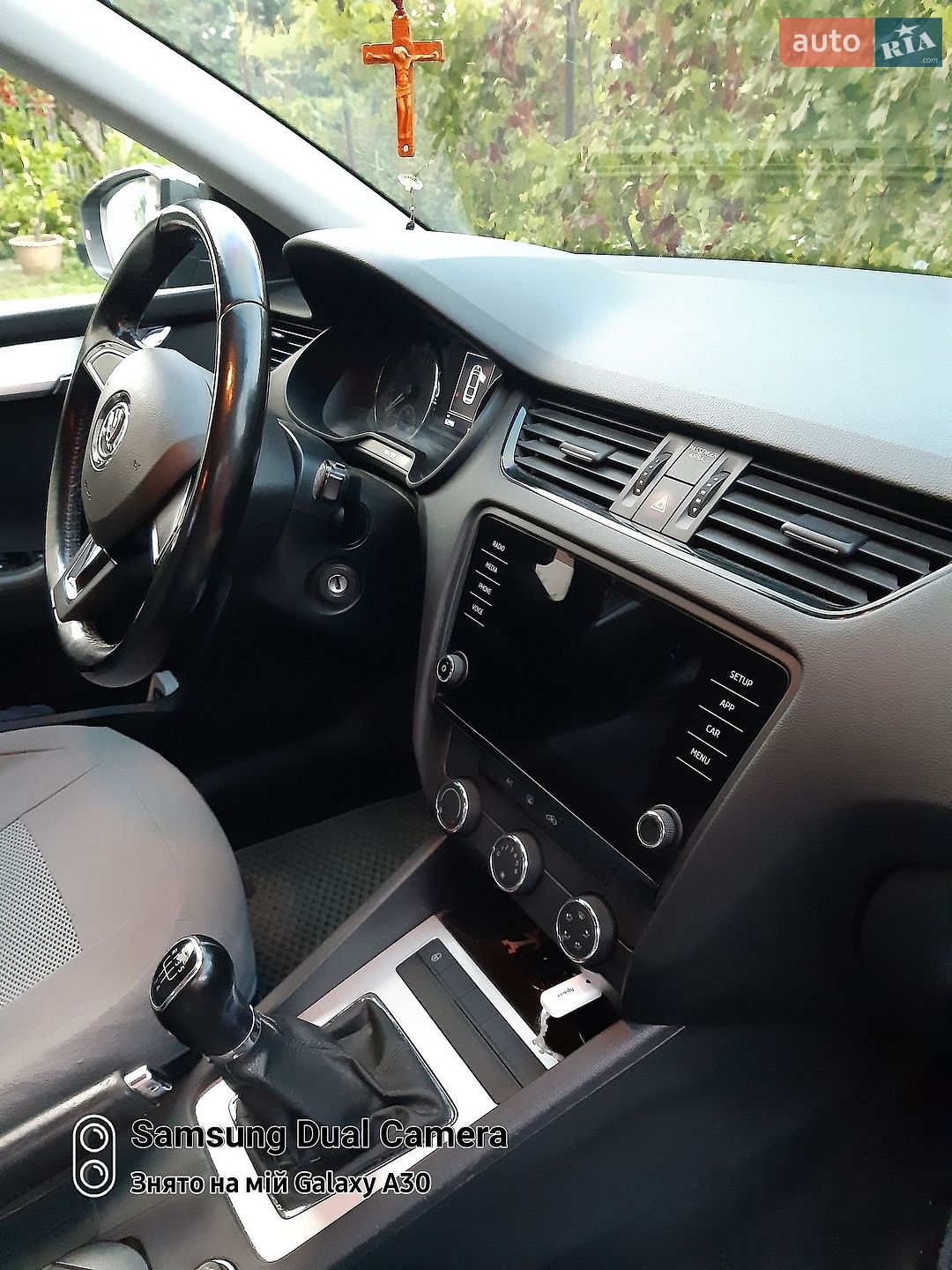 Skoda Octavia 2019 VIN TMBAN4NE3LB007695 фото оголошення 5 з 14