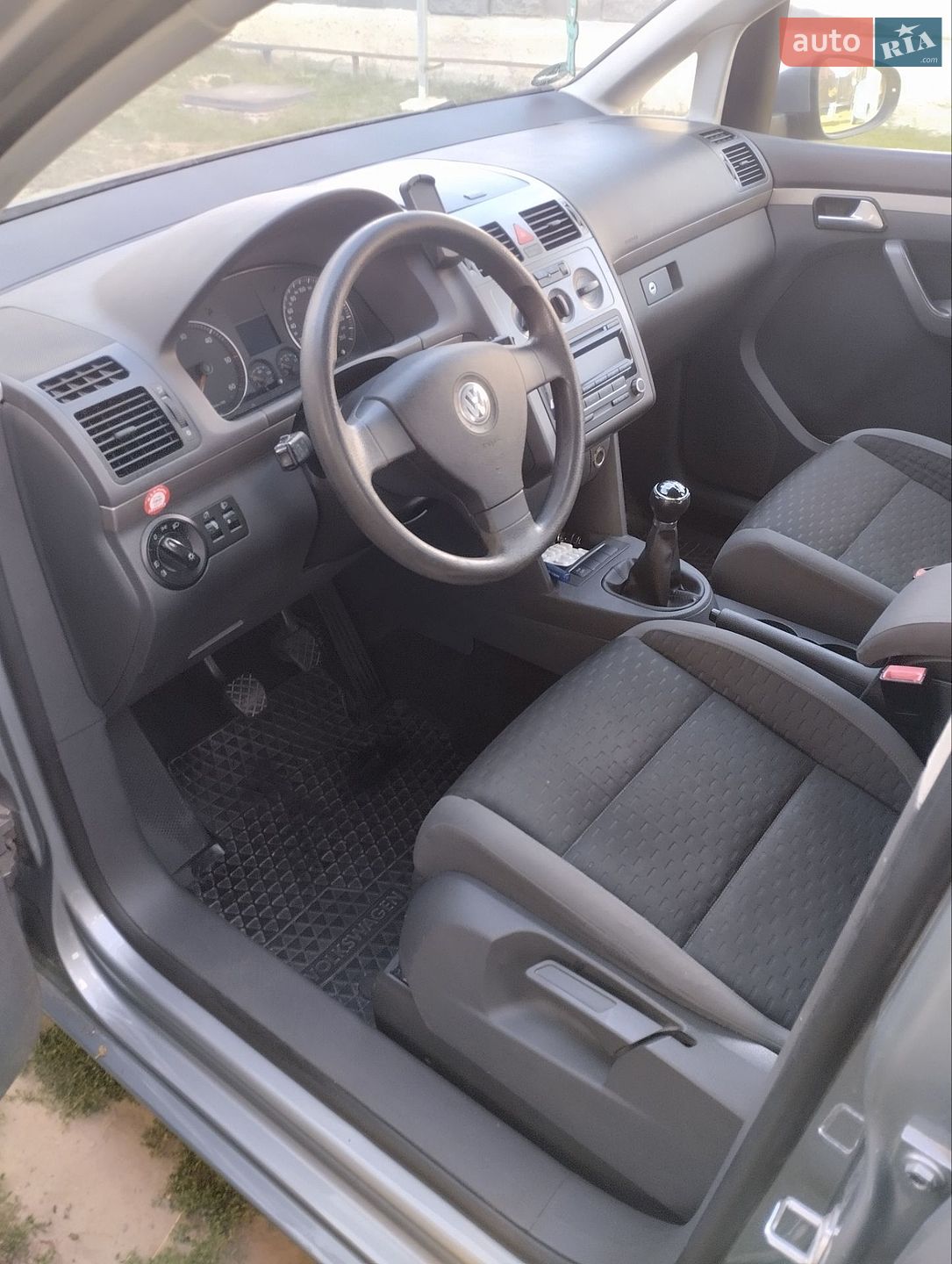 Volkswagen Touran 2009 VIN WVGZZZ1TZAW012349 фото оголошення 9 з 14