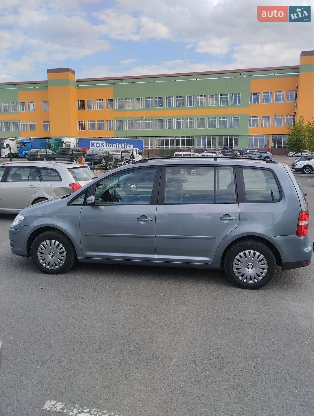 Volkswagen Touran 2009 VIN WVGZZZ1TZAW012349 фото оголошення 4 з 14
