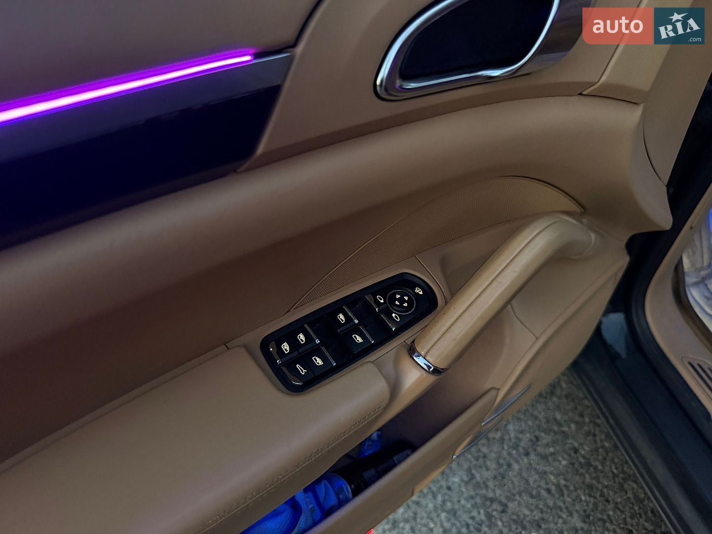 Porsche Cayenne 2012 VIN WP1ZZZ92ZCLA25751 фото оголошення 26 з 45