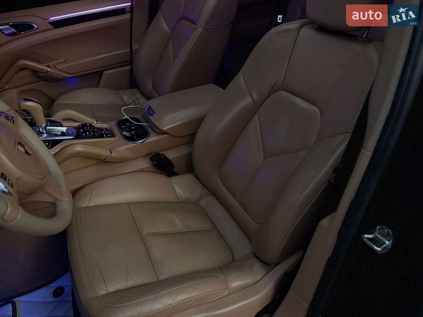 Porsche Cayenne 2012 VIN WP1ZZZ92ZCLA25751 фото оголошення 34 з 45