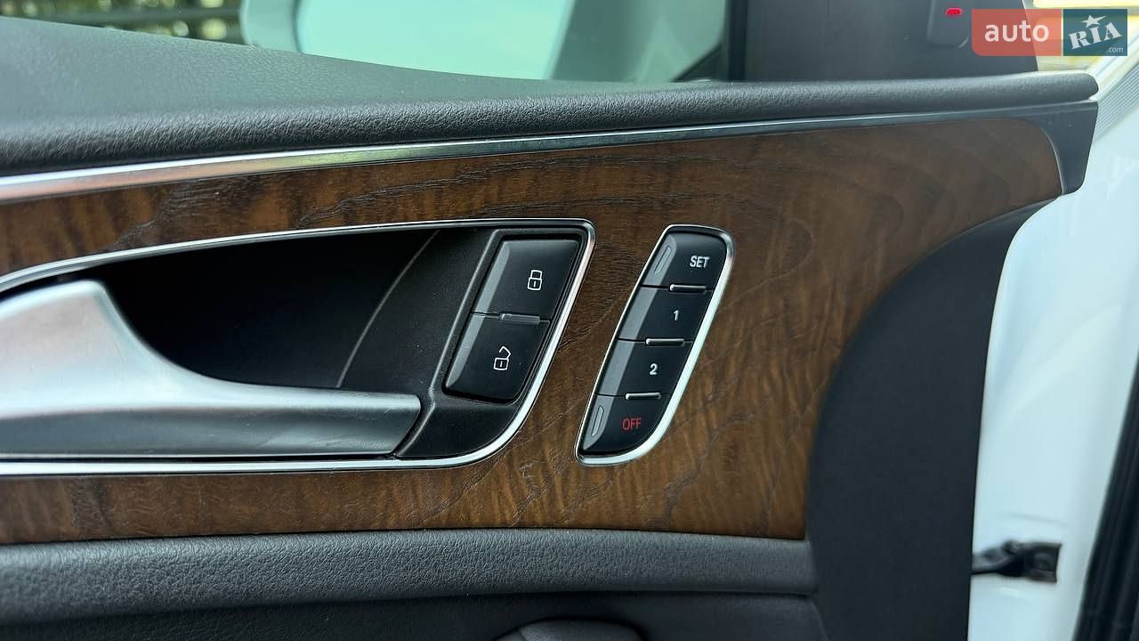 Audi A6 2014 VIN WAUFGAFC1EN149926 фото оголошення 20 з 22