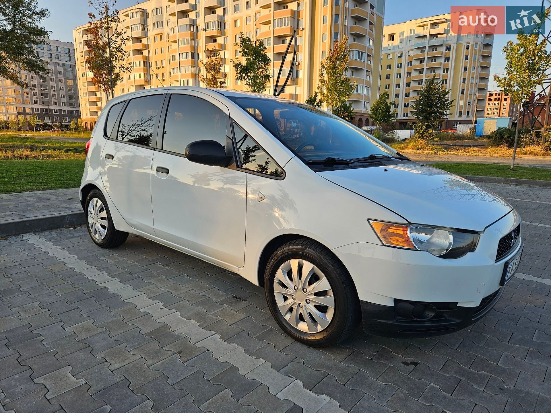 Mitsubishi Colt 2011 VIN XMCXJZ34ABF028321 фото оголошення 2 з 15