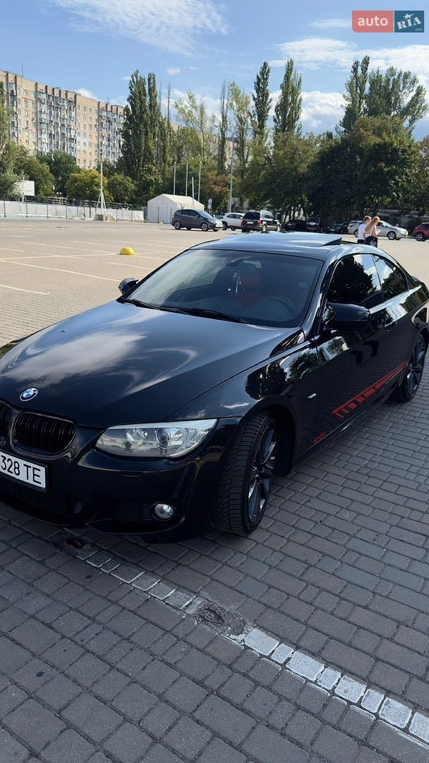 BMW 3 Series 2011 VIN WBAKF5C54BE655664 фото оголошення 8 з 20