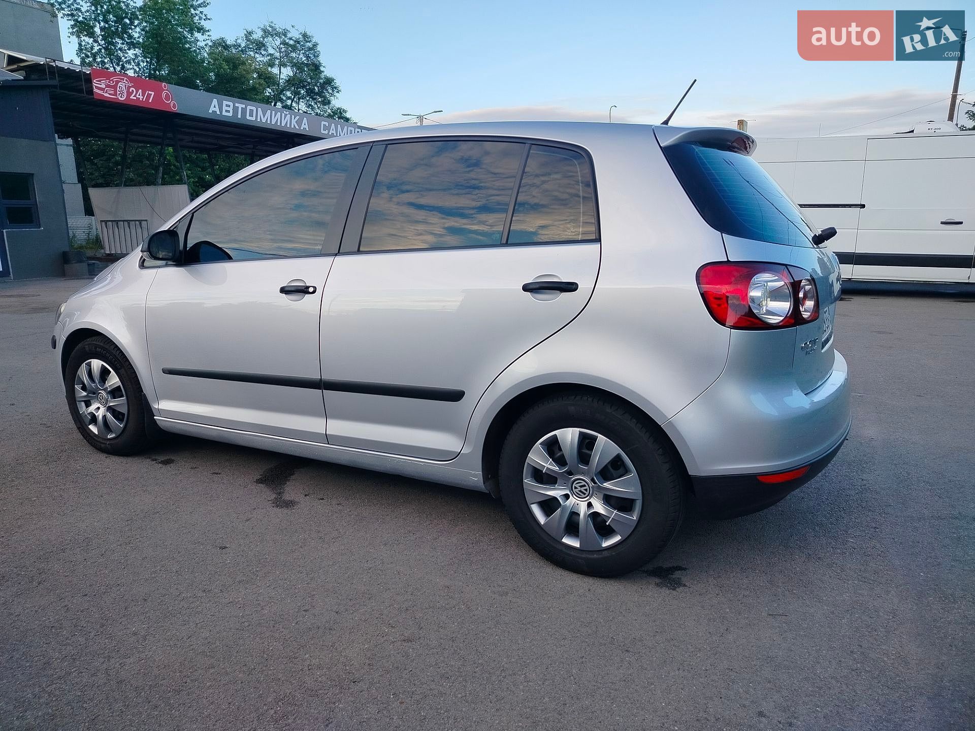 Volkswagen Golf Plus 2008 VIN WVWZZZ1KZ9W828741 фото оголошення 5 з 44