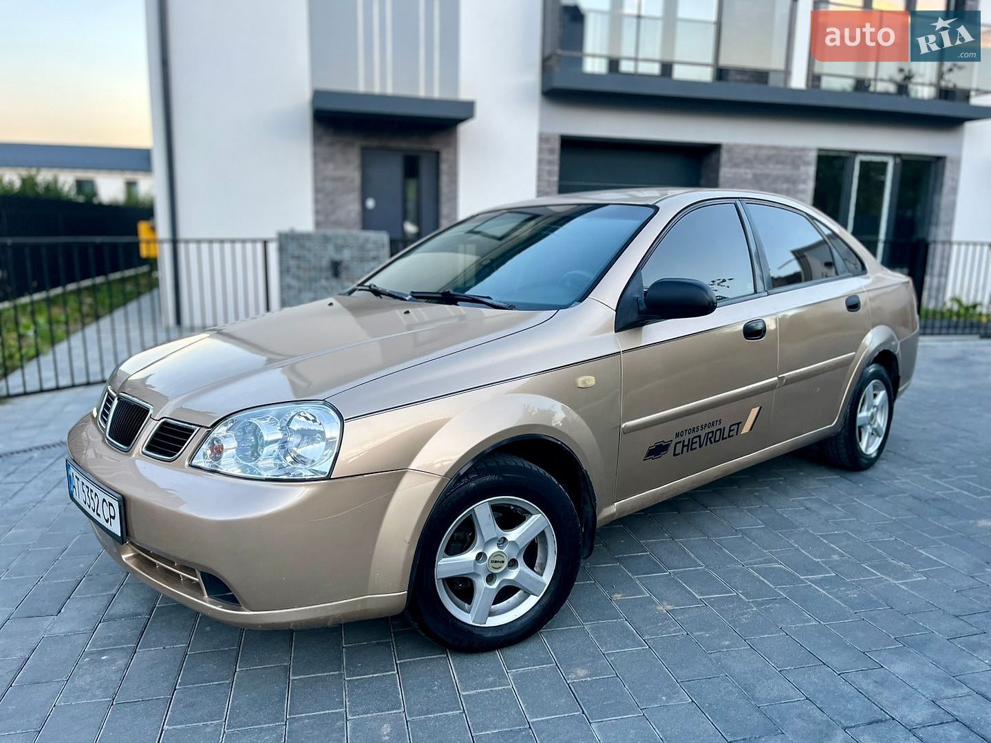 Chevrolet Nubira 2004 VIN Y6DNF196E4K030807 фото оголошення 6 з 45