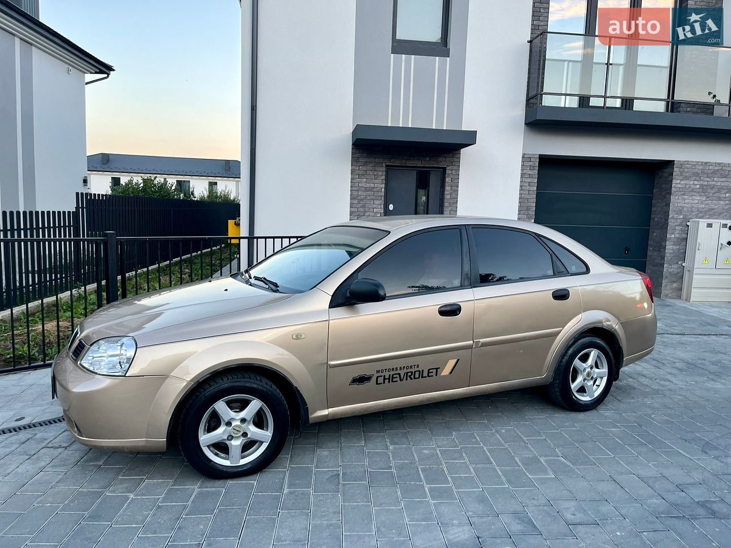 Chevrolet Nubira 2004 VIN Y6DNF196E4K030807 фото оголошення 14 з 45