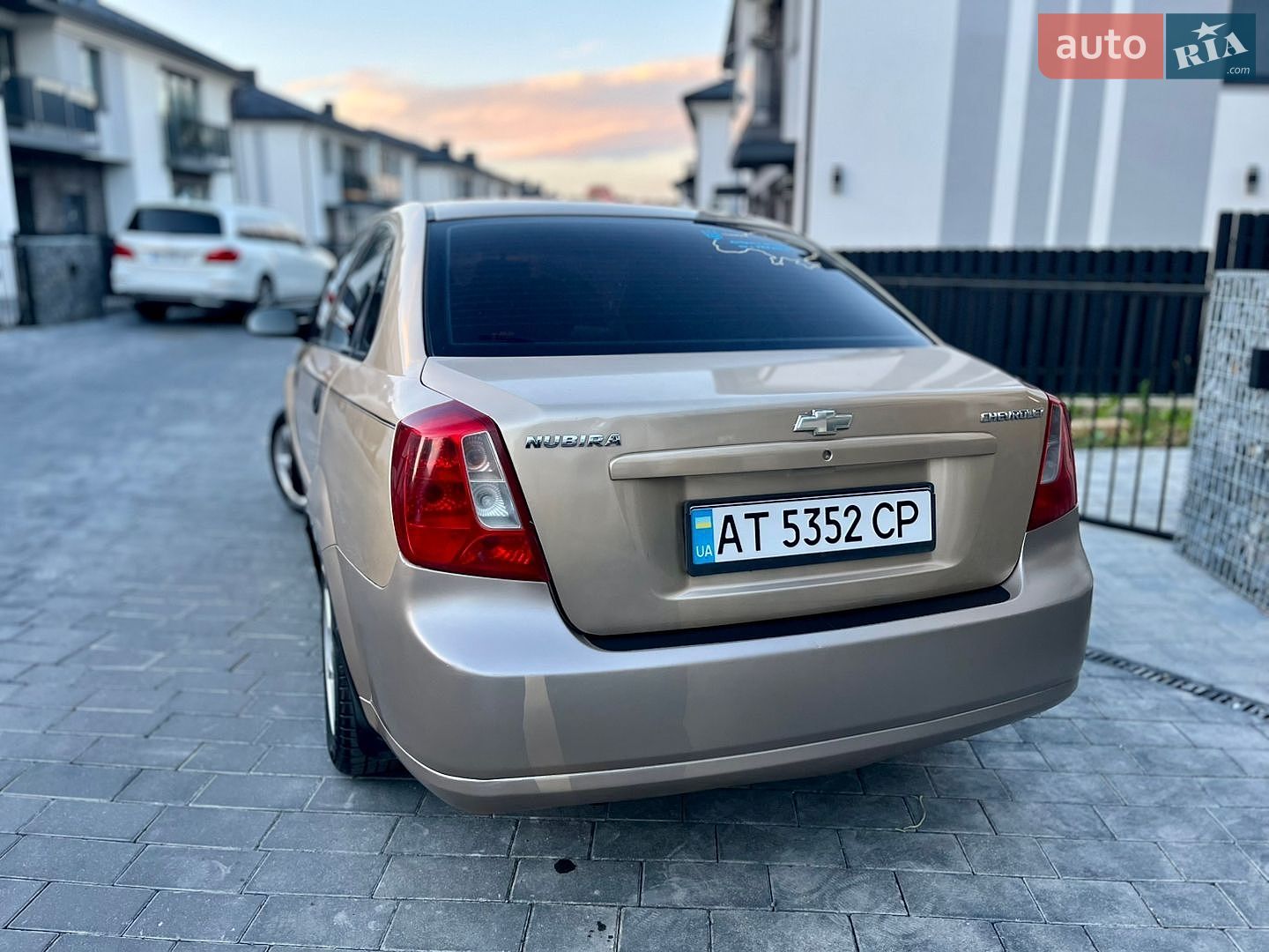 Chevrolet Nubira 2004 VIN Y6DNF196E4K030807 фото оголошення 17 з 45