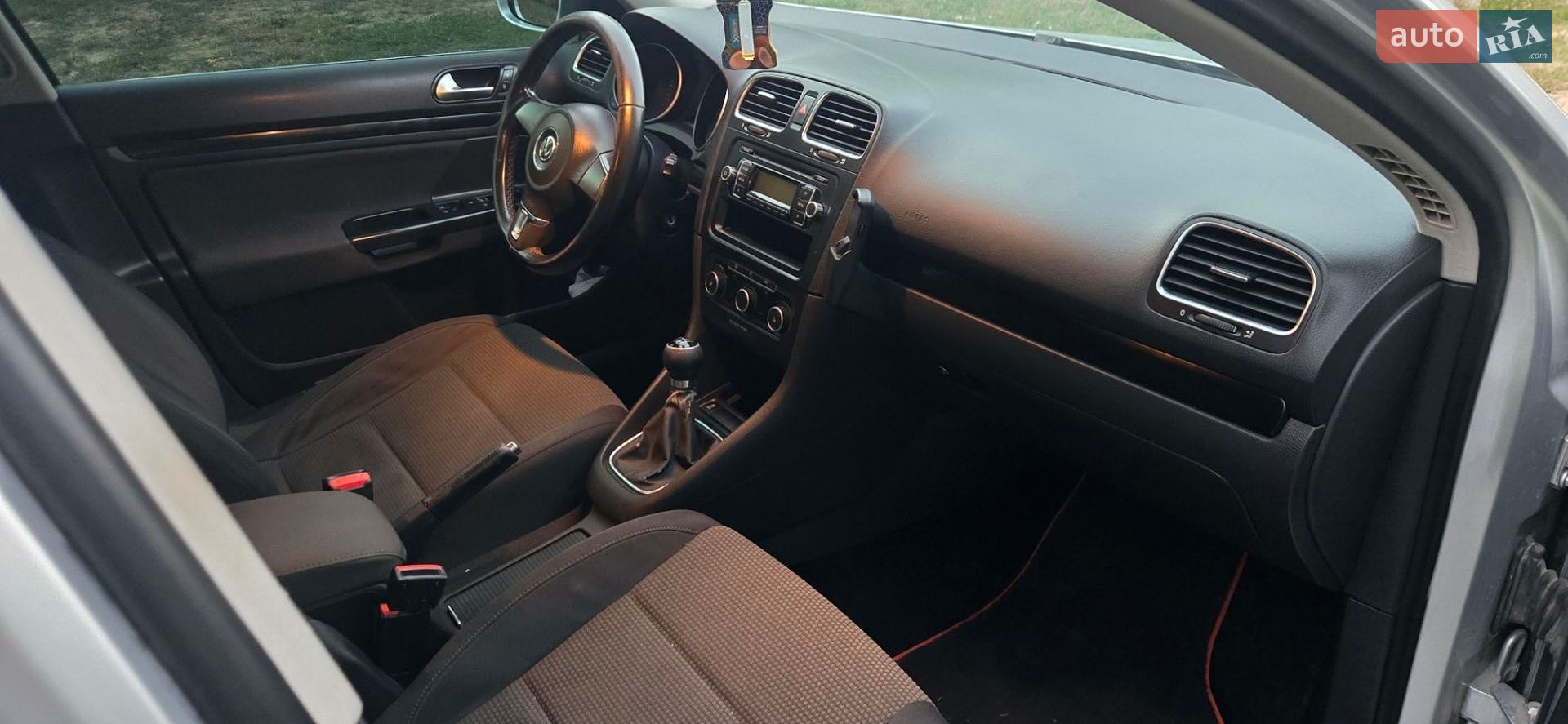 Volkswagen Golf 2011 VIN WVWZZZ1KZBM664948 фото оголошення 10 з 13