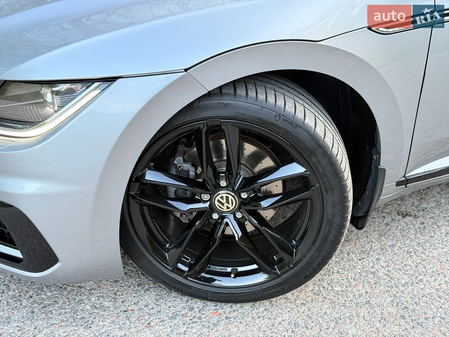 Volkswagen Arteon 2018 VIN WVWZZZ3HZKE005401 фото оголошення 26 з 43