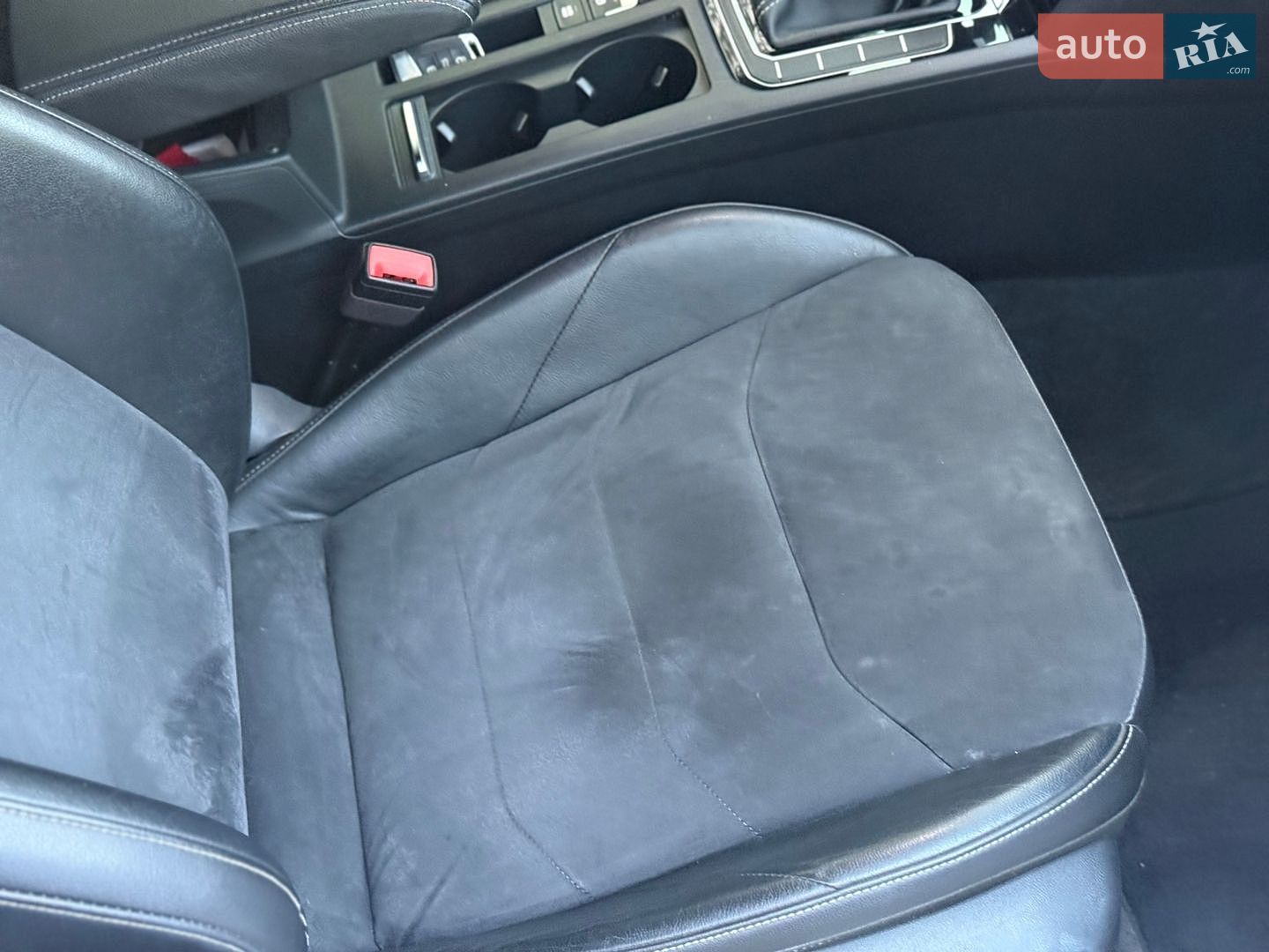Volkswagen Arteon 2018 VIN WVWZZZ3HZKE005401 фото оголошення 42 з 43