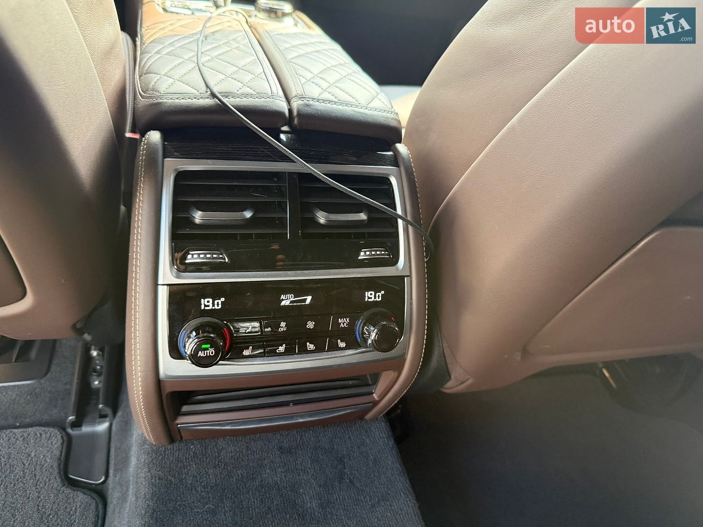 BMW 7 Series 2022 VIN WBA7U61020CK19963 фото оголошення 19 з 20