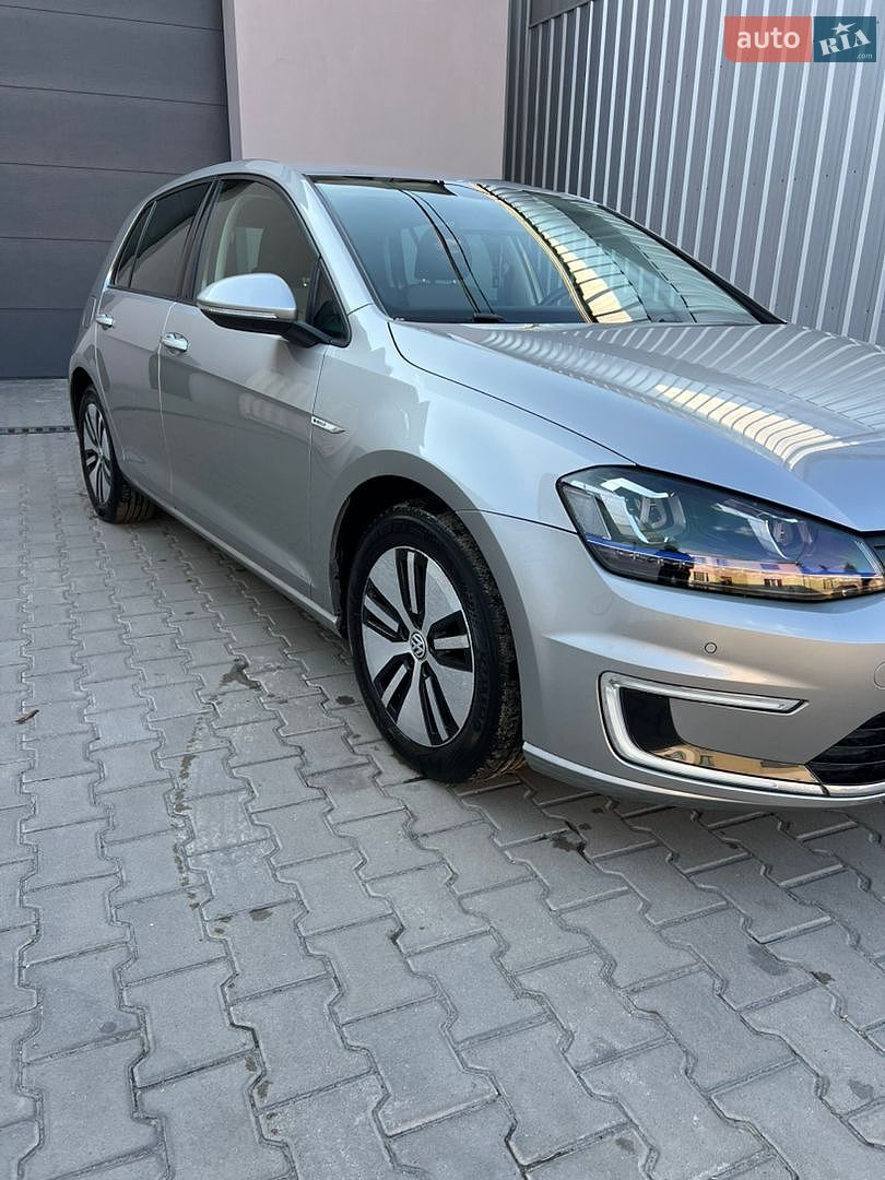 Volkswagen e-Golf 2016 VIN WVWZZZAUZFW903577 фото оголошення 6 з 14