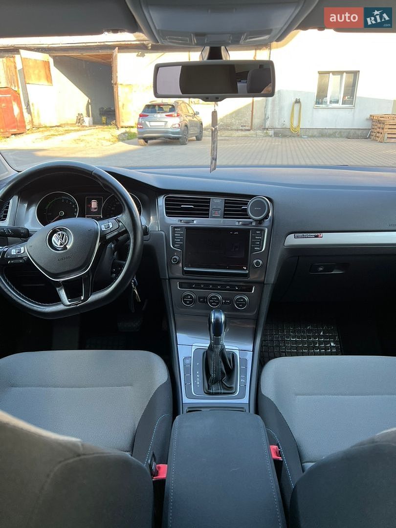 Volkswagen e-Golf 2016 VIN WVWZZZAUZFW903577 фото оголошення 13 з 14