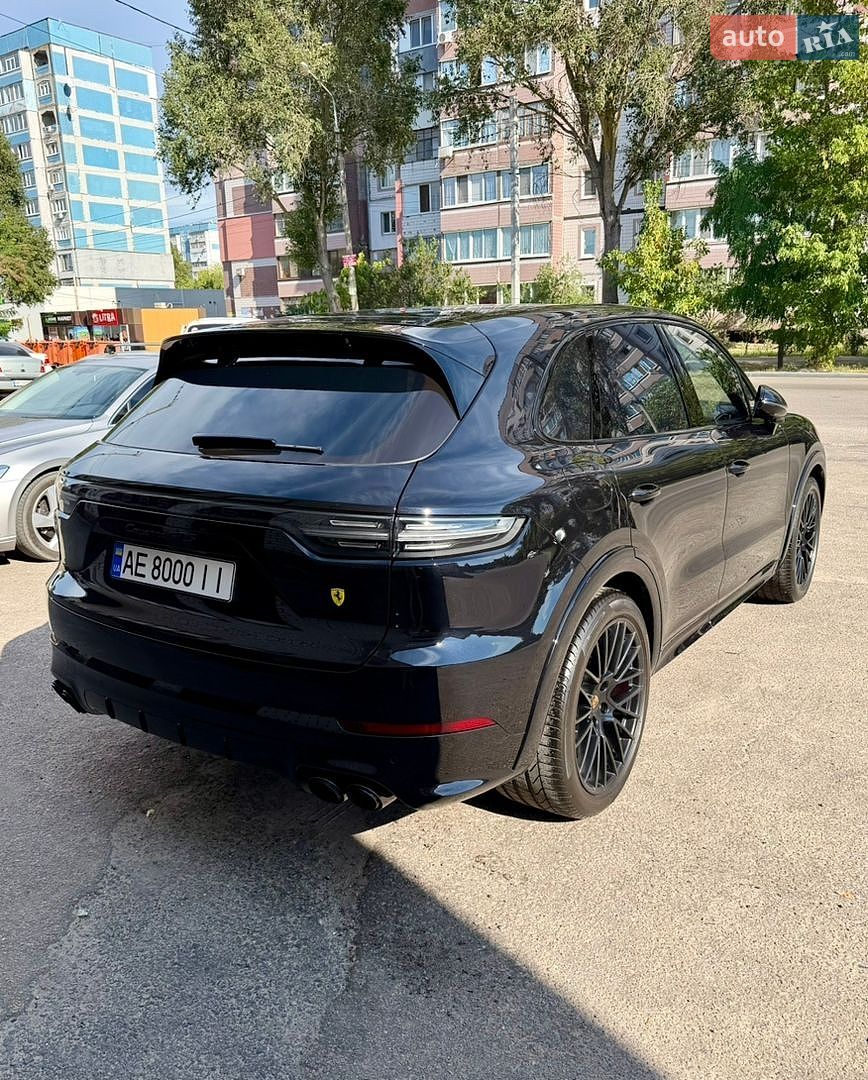 Porsche Cayenne 2022 VIN WP1ZZZ9YZNDA33045 фото оголошення 5 з 19