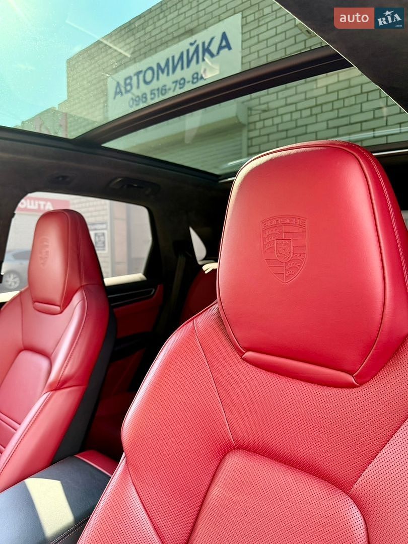 Porsche Cayenne 2022 VIN WP1ZZZ9YZNDA33045 фото оголошення 12 з 19