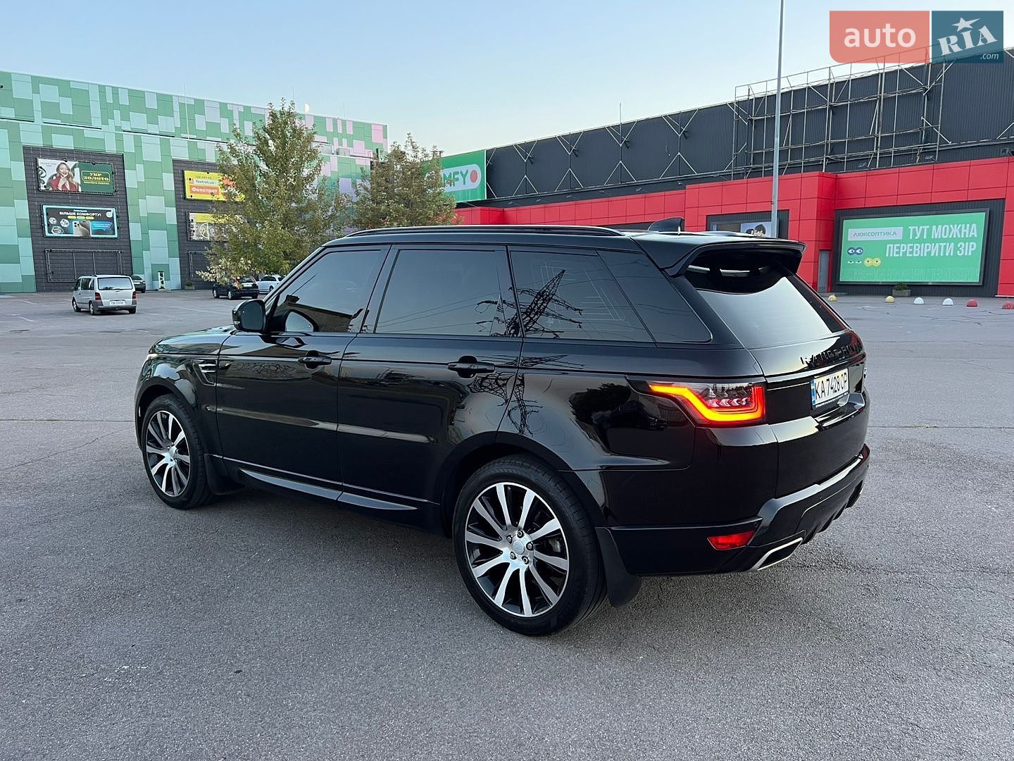 Land Rover Range Rover Sport 2019 VIN SALWA2BK7KA868794 фото оголошення 4 з 44