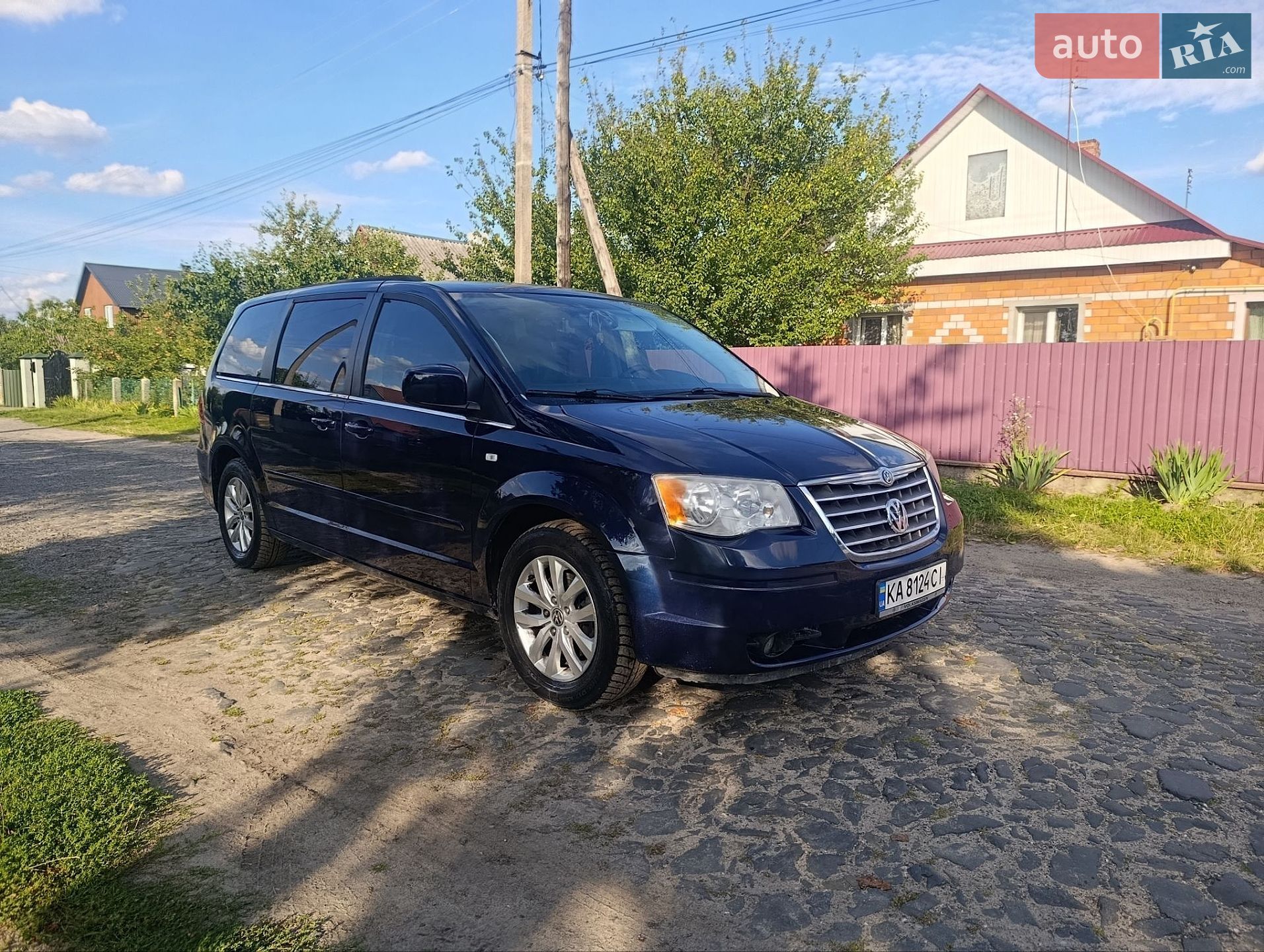 Volkswagen Routan 2013 VIN 2C4RVABG7ER134381 фото оголошення 25 з 45