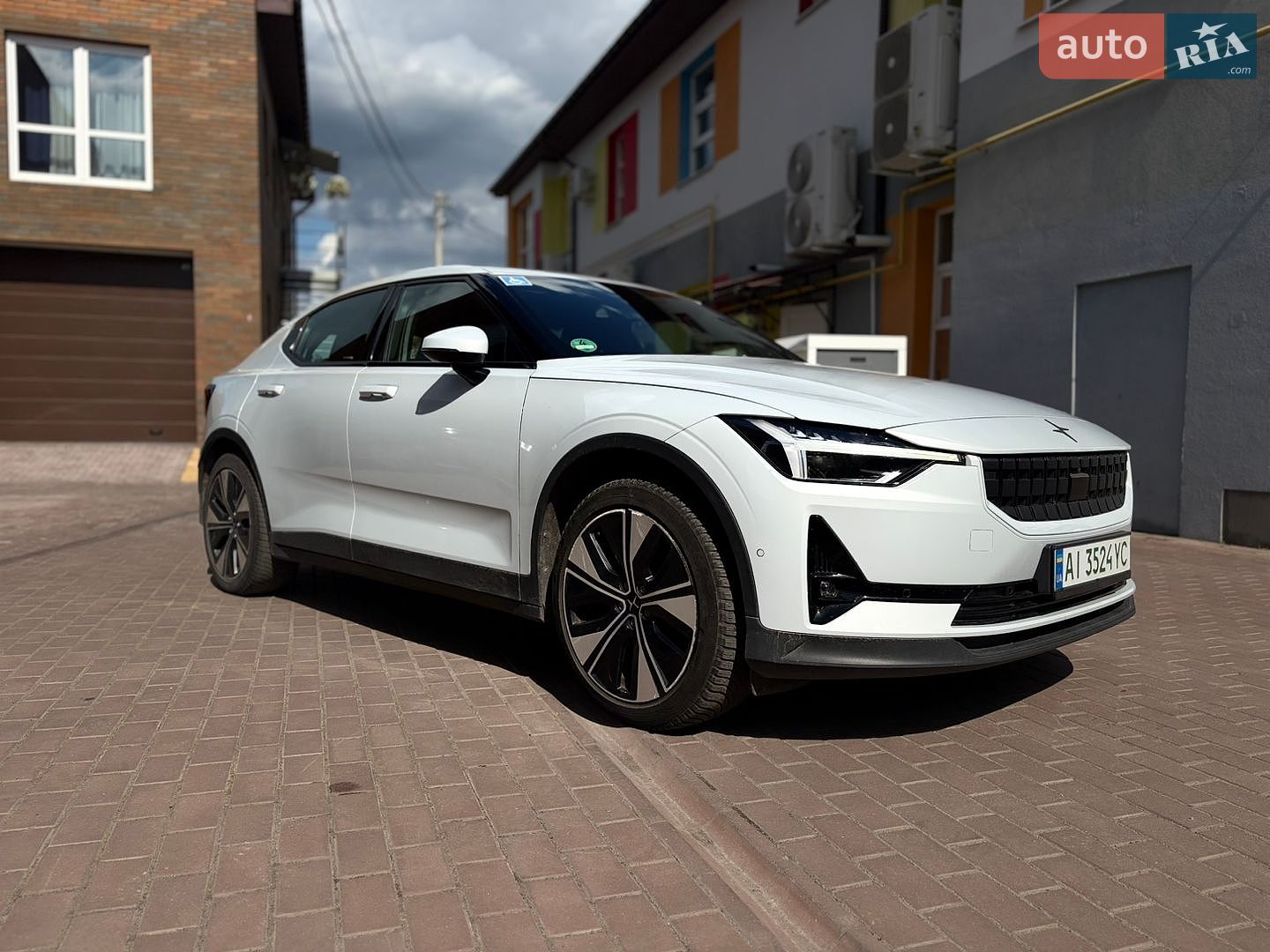 Polestar 2 2023 VIN YSMVSEGE7PL135519 фото оголошення 2 з 24