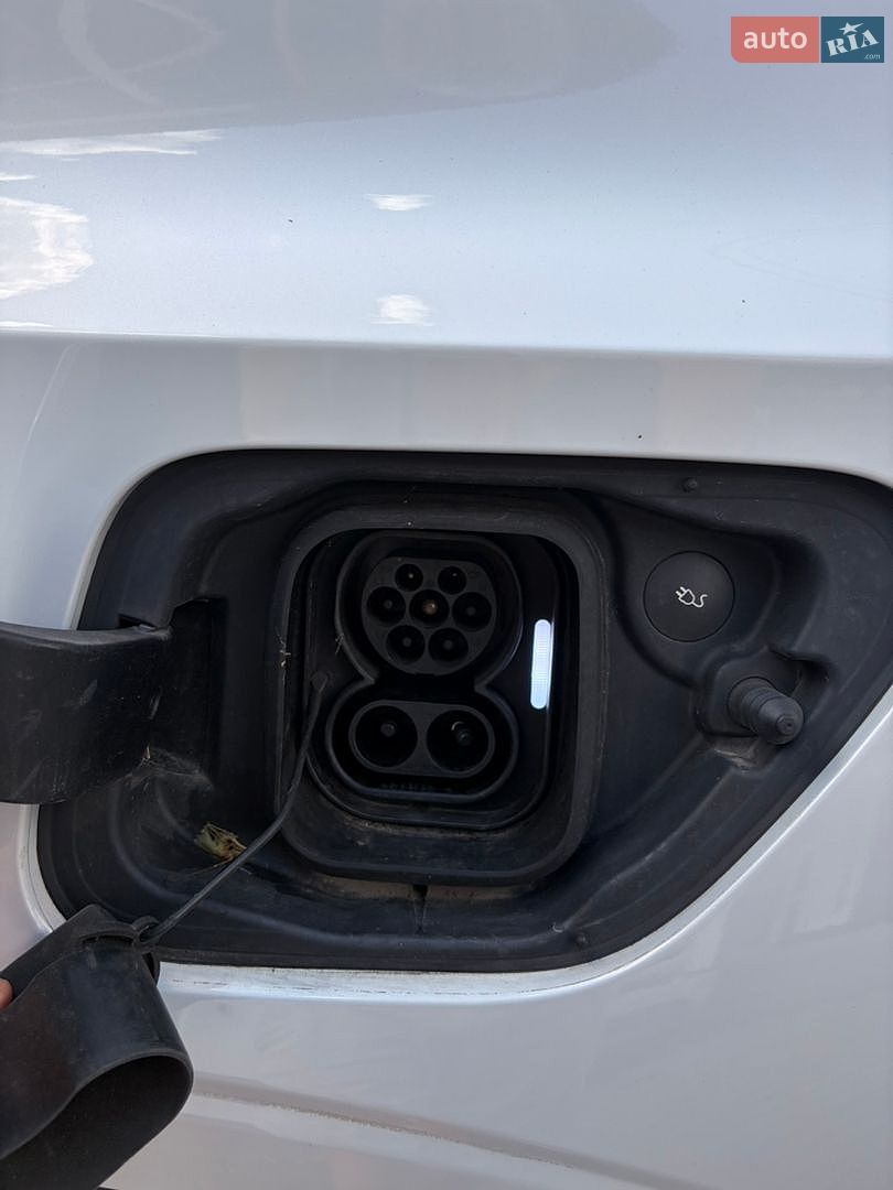 Polestar 2 2023 VIN YSMVSEGE7PL135519 фото оголошення 13 з 24