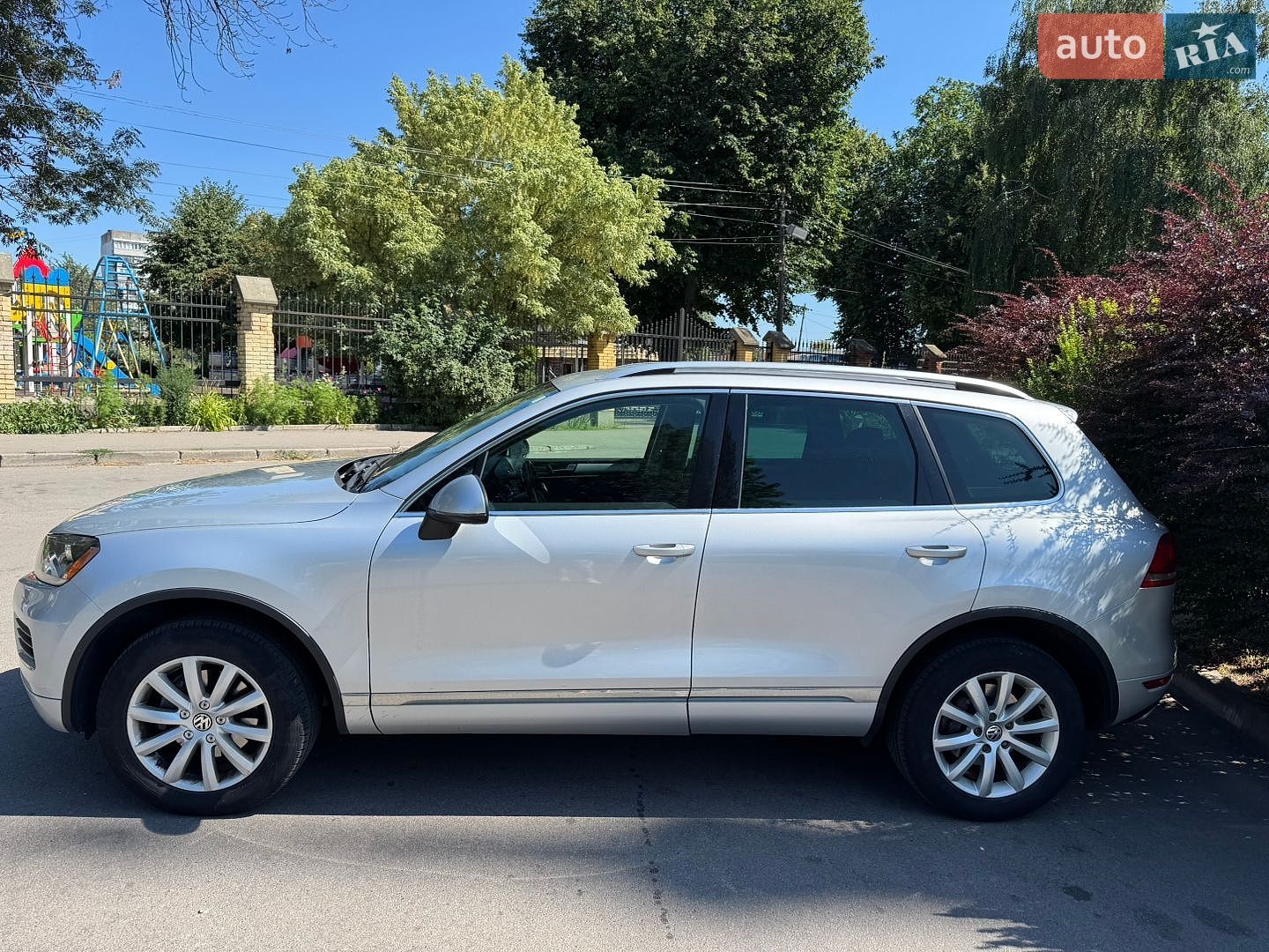 Volkswagen Touareg 2012 VIN WVGFF9BP5CD001600 фото оголошення 6 з 23