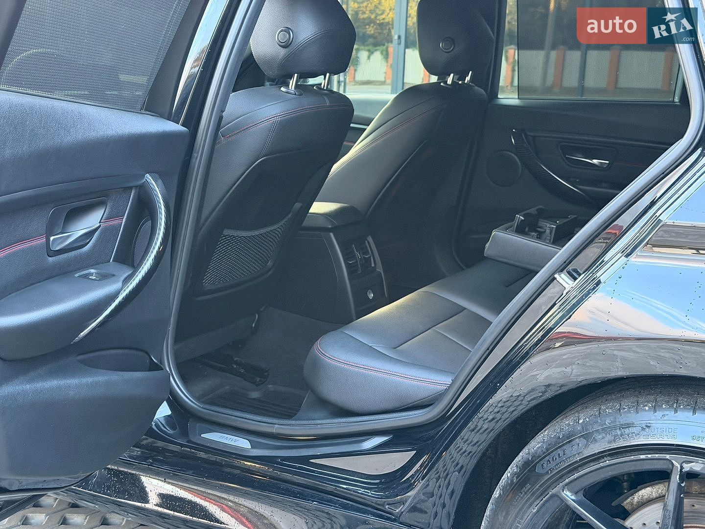 BMW 3 Series 2015 VIN WBA3K5C57FK301922 фото оголошення 32 з 44