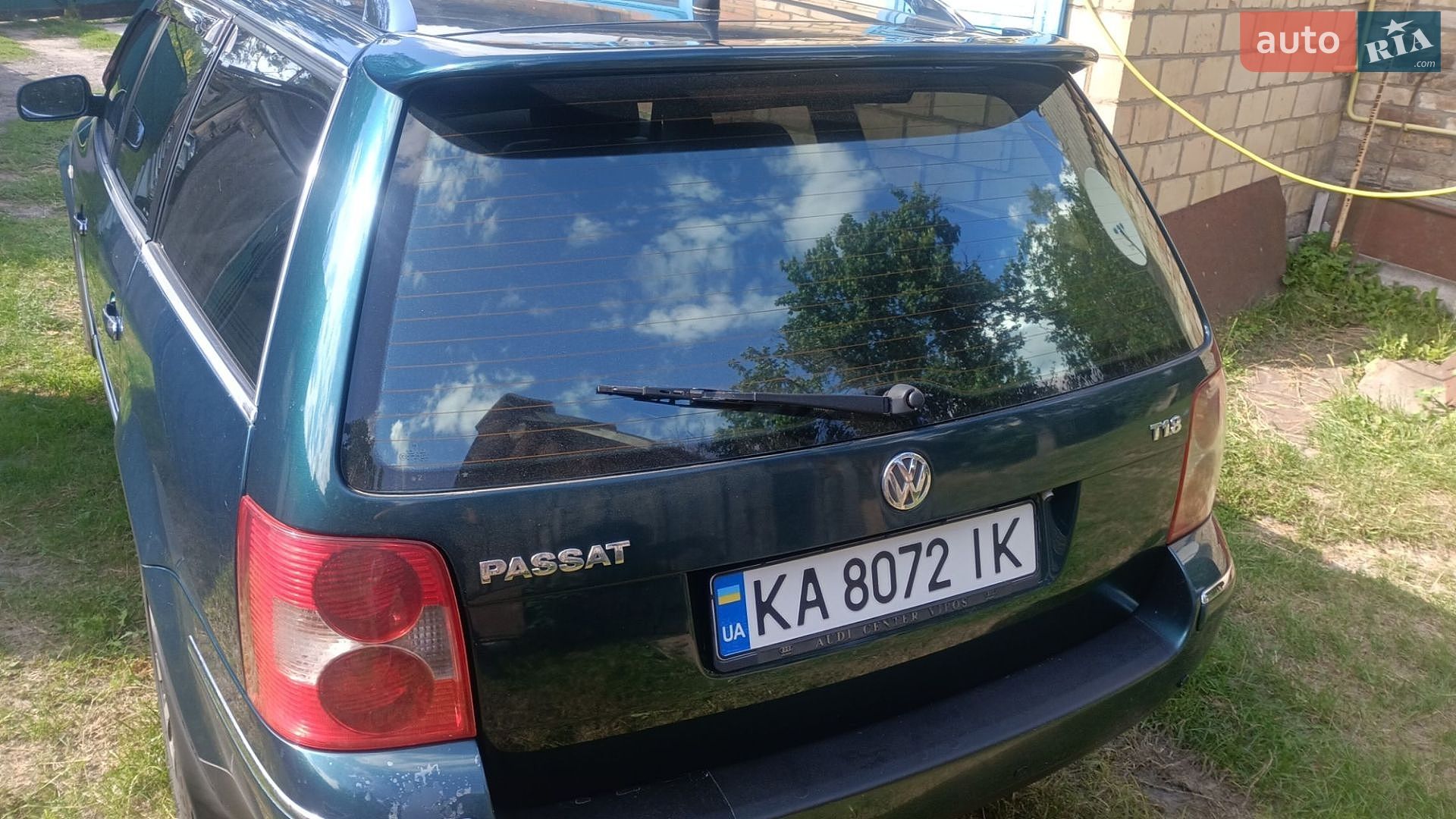 Volkswagen Passat 2002 VIN WVWZZZ3BZ2E414701 фото оголошення 4 з 23