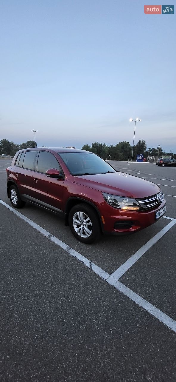 Volkswagen Tiguan 2012 VIN WVGBV3AX9DW065192 фото оголошення 2 з 24