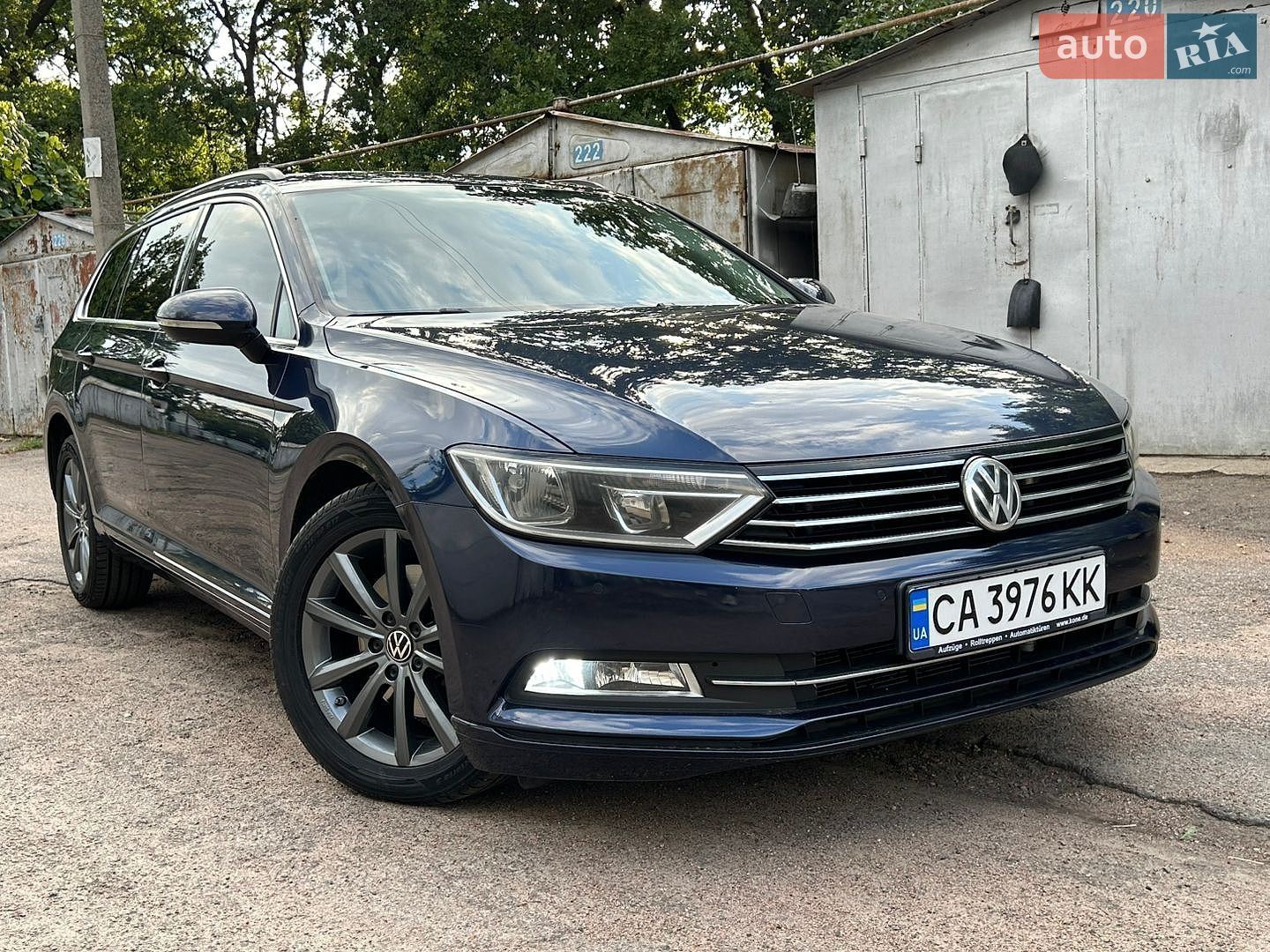 Volkswagen Passat 2015 VIN WVWZZZ3CZFE407724 фото оголошення 4 з 38
