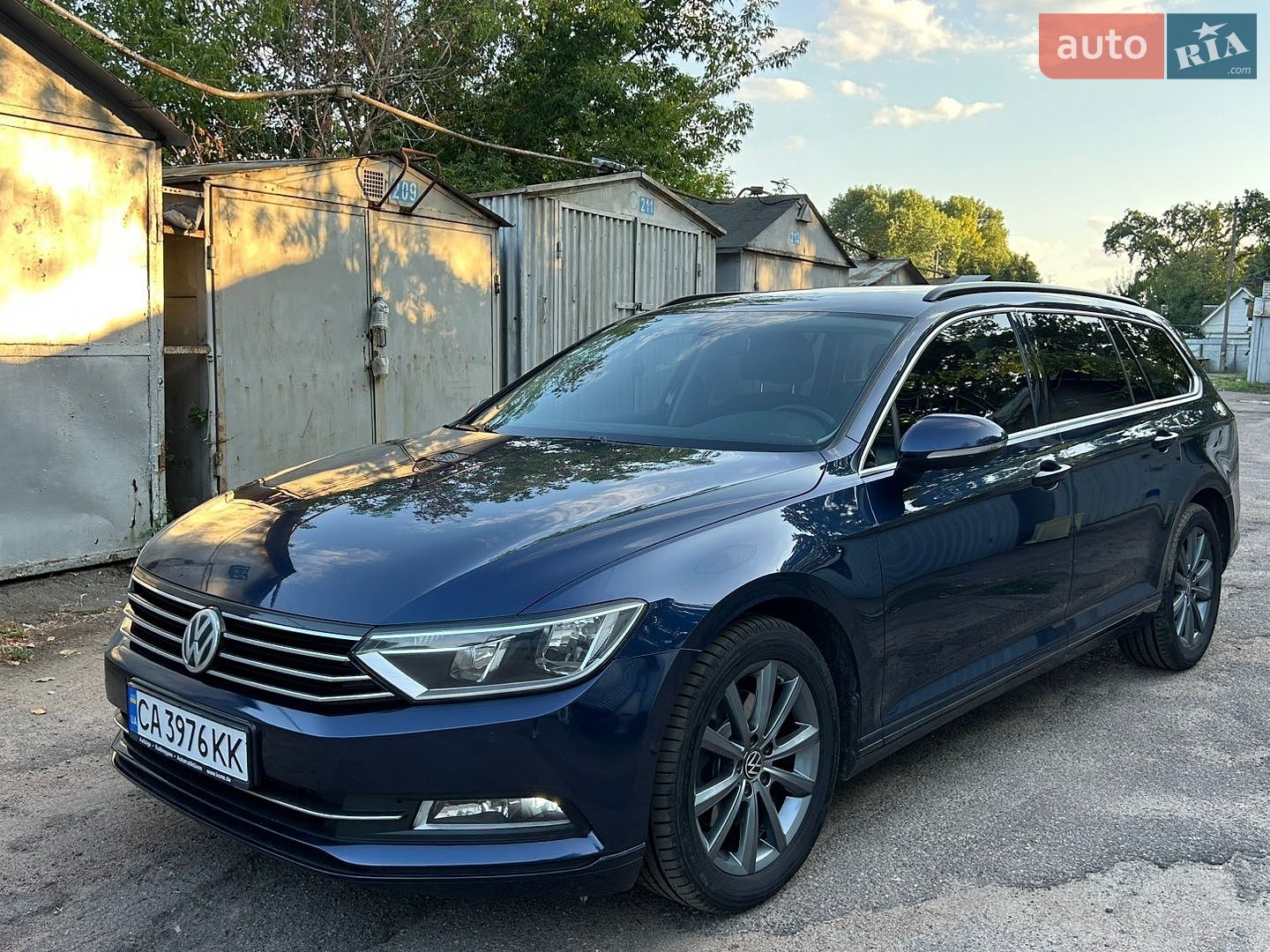 Volkswagen Passat 2015 VIN WVWZZZ3CZFE407724 фото оголошення 12 з 38