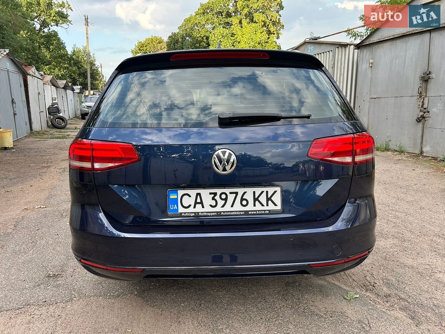 Volkswagen Passat 2015 VIN WVWZZZ3CZFE407724 фото оголошення 18 з 38