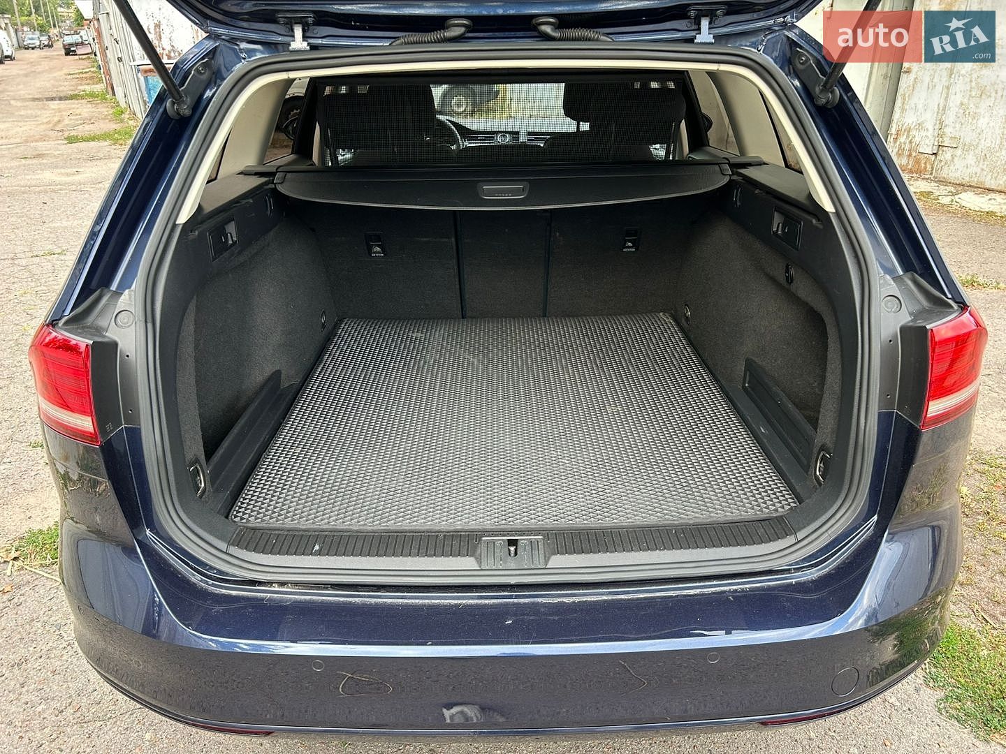 Volkswagen Passat 2015 VIN WVWZZZ3CZFE407724 фото оголошення 33 з 38