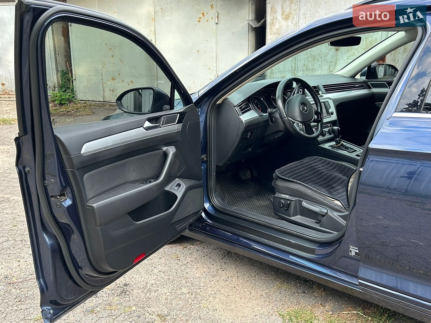 Volkswagen Passat 2015 VIN WVWZZZ3CZFE407724 фото оголошення 29 з 38