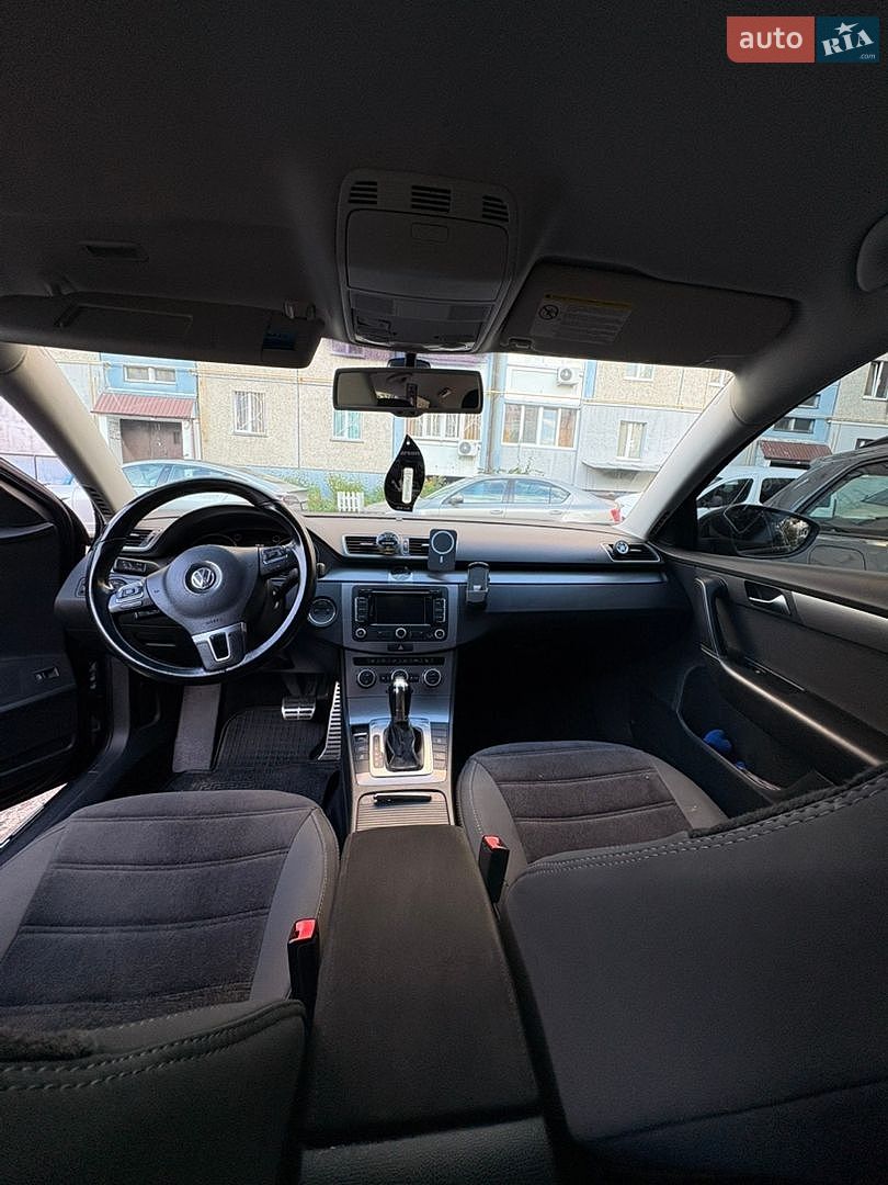 Volkswagen Passat 2012 VIN WVWZZZ3CZDE073622 фото оголошення 2 з 9