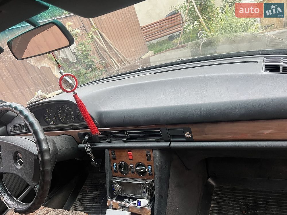 Mercedes-Benz S-Class 1985 VIN WDB12602210018277 фото оголошення 5 з 6