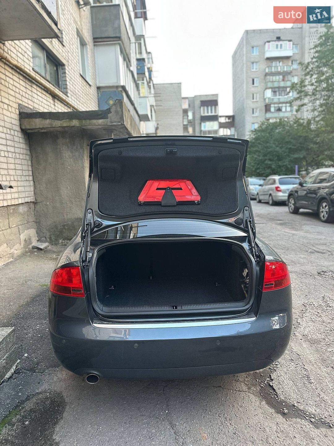 Audi A4 2007 VIN WAUZZZ8E28A005916 фото оголошення 9 з 13