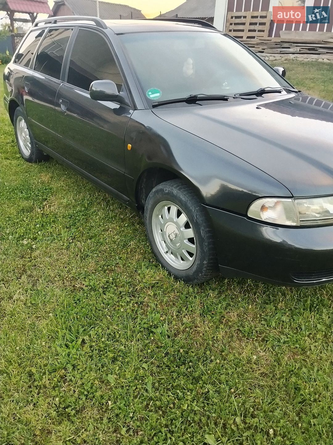 Audi A4 1997 VIN WAUZZZ8DZWA014729 фото оголошення 10 з 12