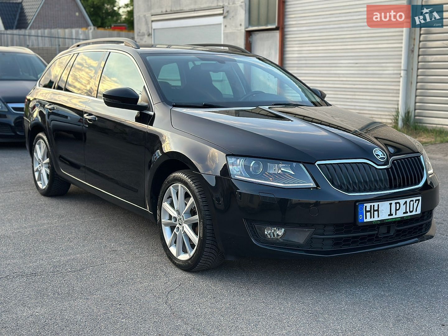 Skoda Octavia 2015 VIN TMBJJ7NE3G0053462 фото оголошення 3 з 60
