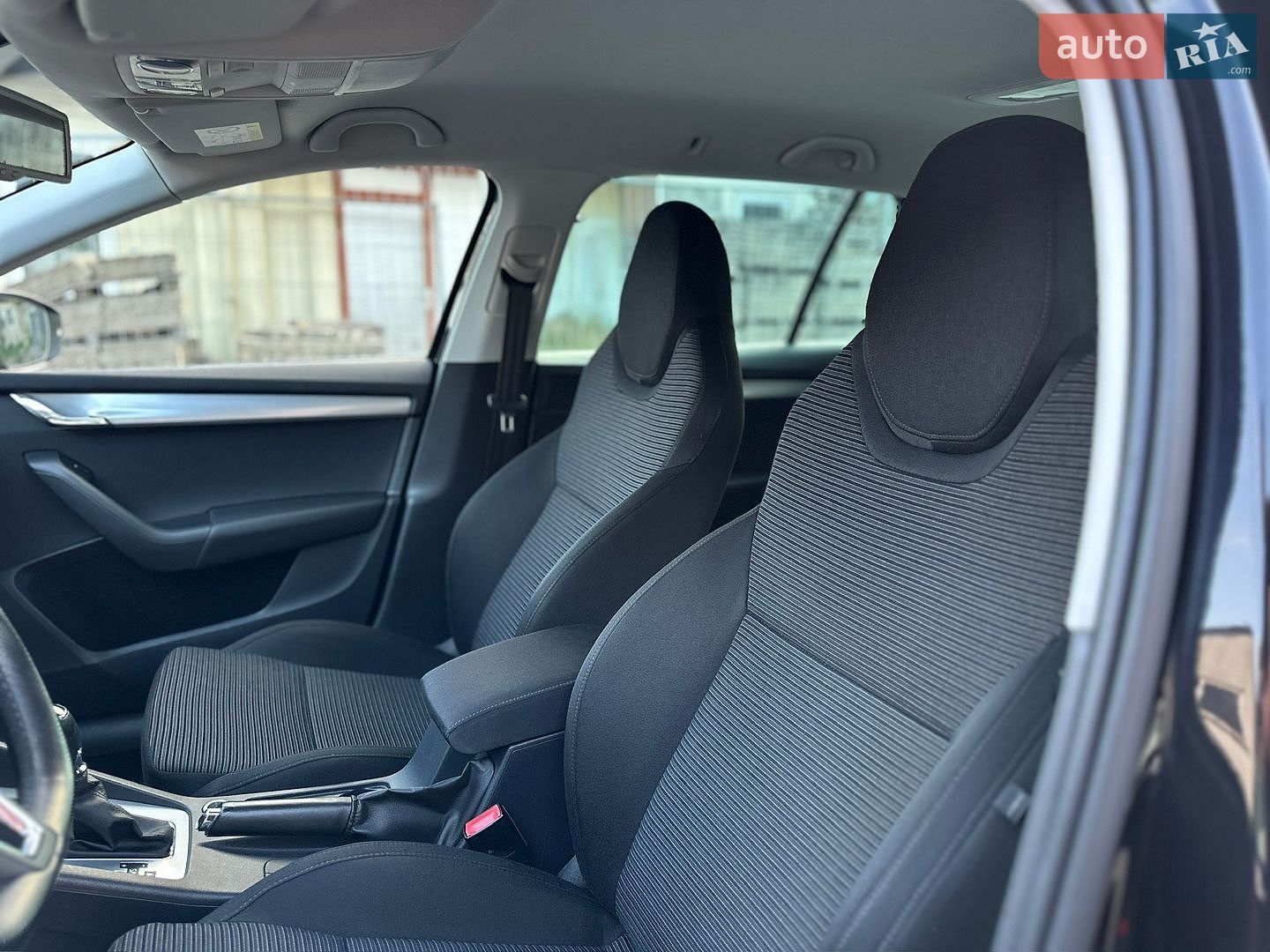 Skoda Octavia 2015 VIN TMBJJ7NE3G0053462 фото оголошення 10 з 60