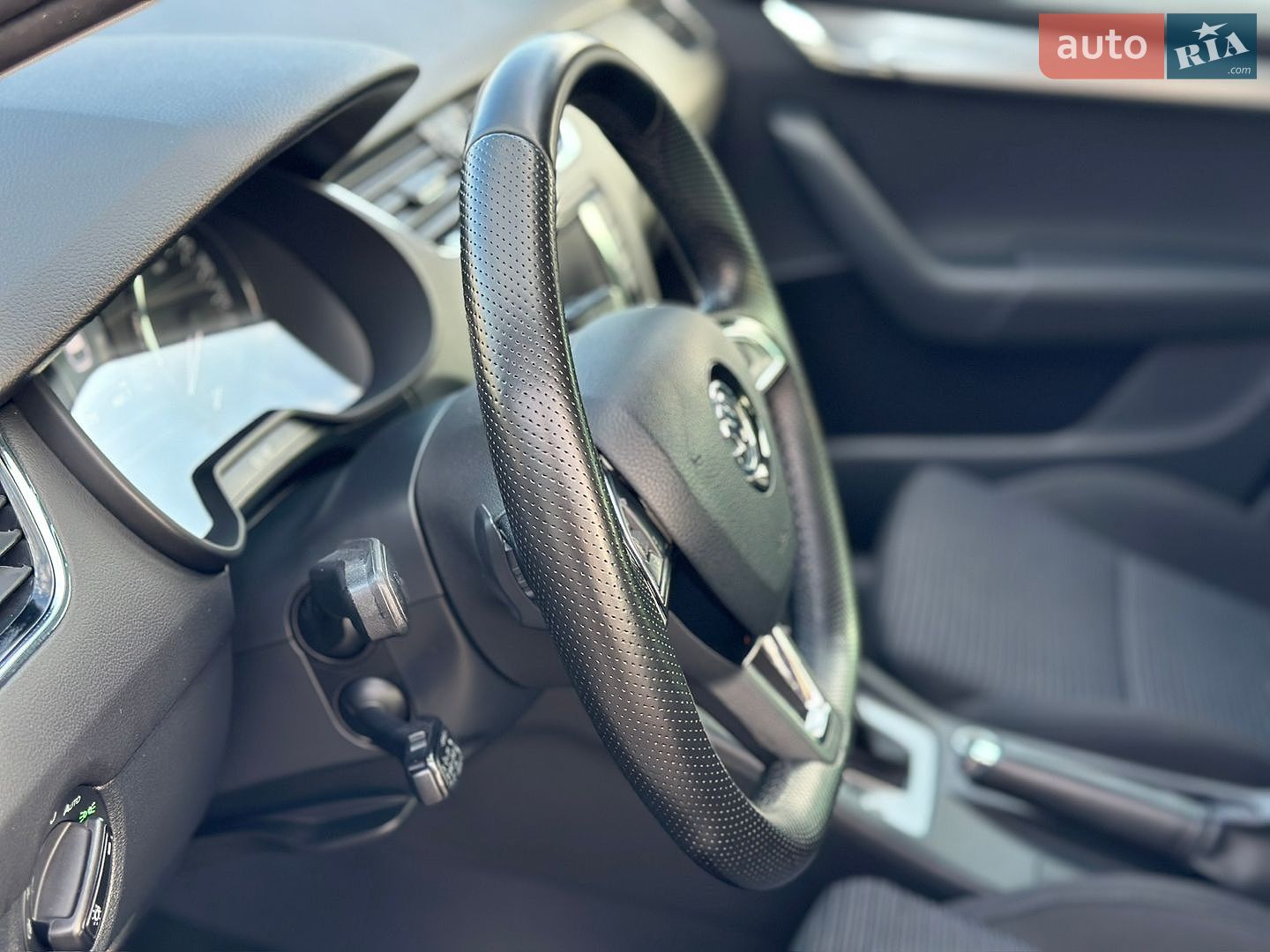 Skoda Octavia 2015 VIN TMBJJ7NE3G0053462 фото оголошення 29 з 60