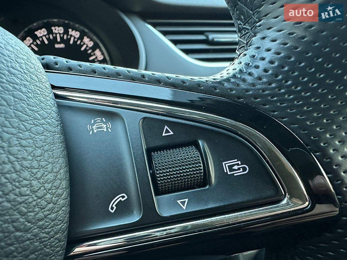 Skoda Octavia 2015 VIN TMBJJ7NE3G0053462 фото оголошення 58 з 60